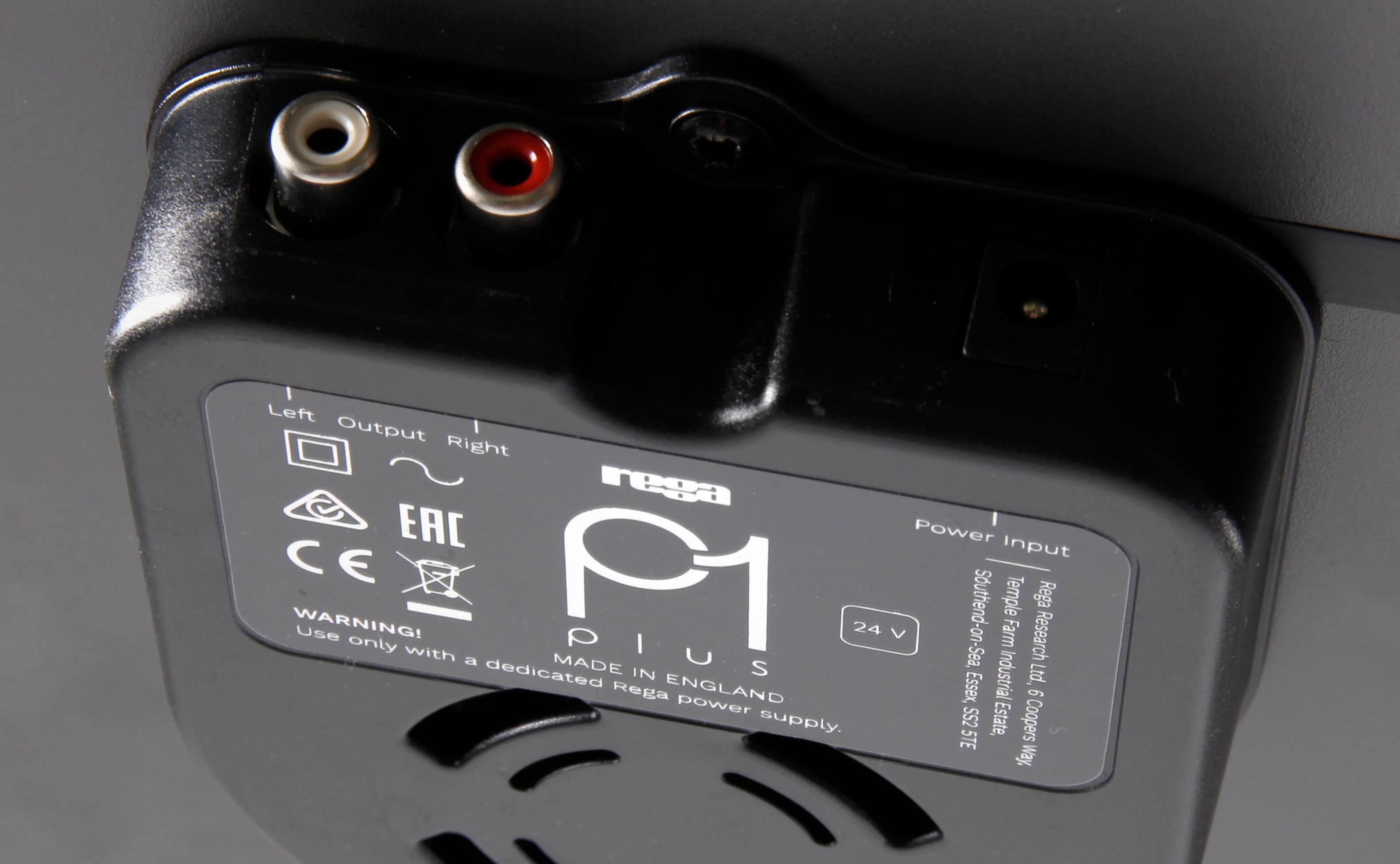 Rega Planar 1 Plus Matt Black- фото3
