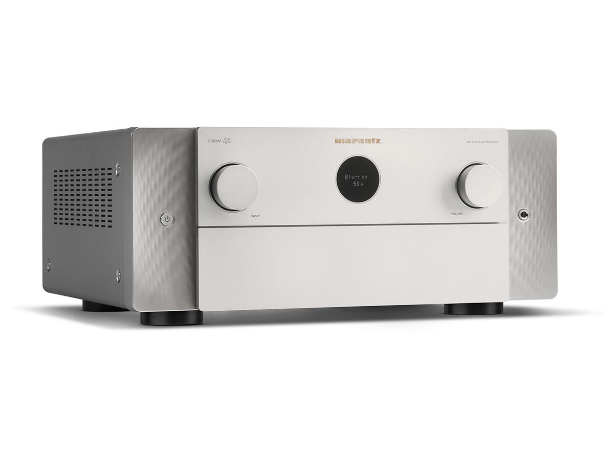 AV  Marantz CINEMA 40, silver gold.